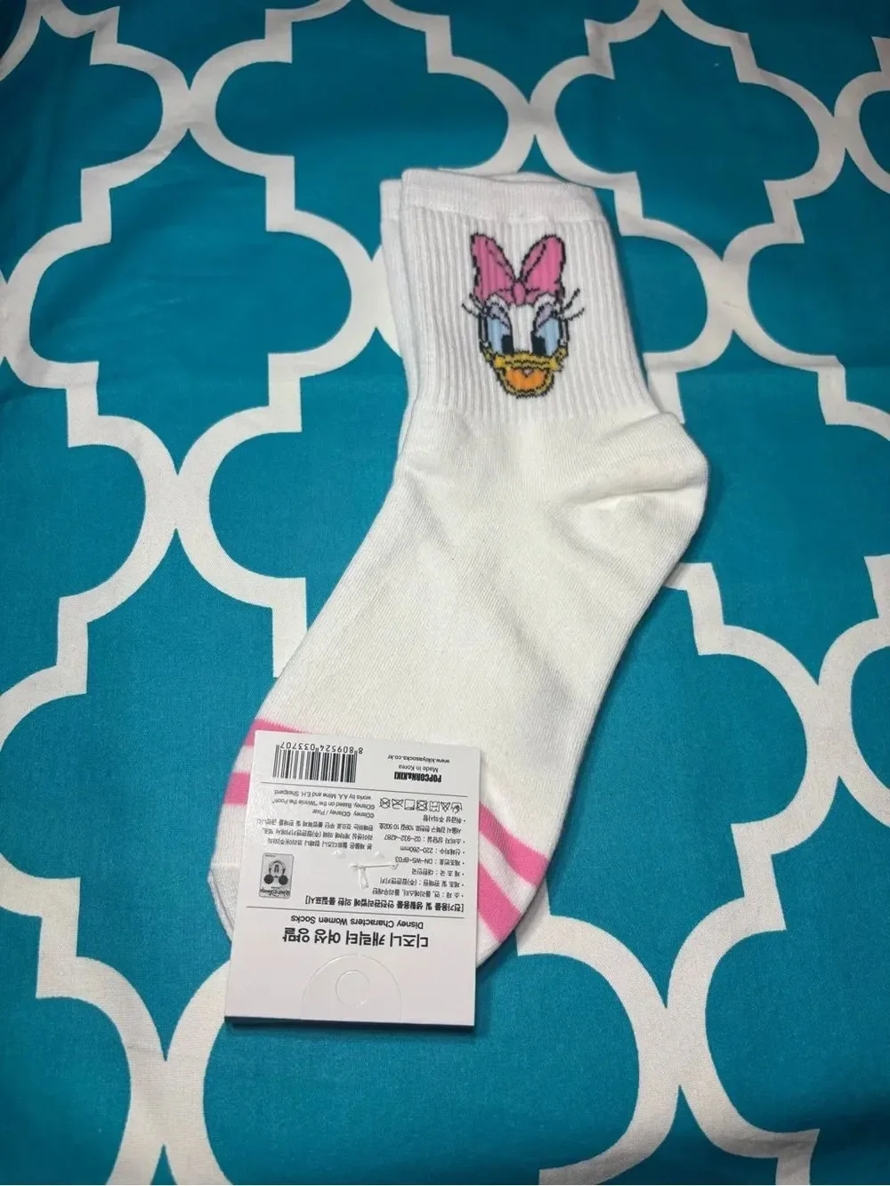 New Women’s White Crew Socks with Daisy Duck Face and Pink Bow